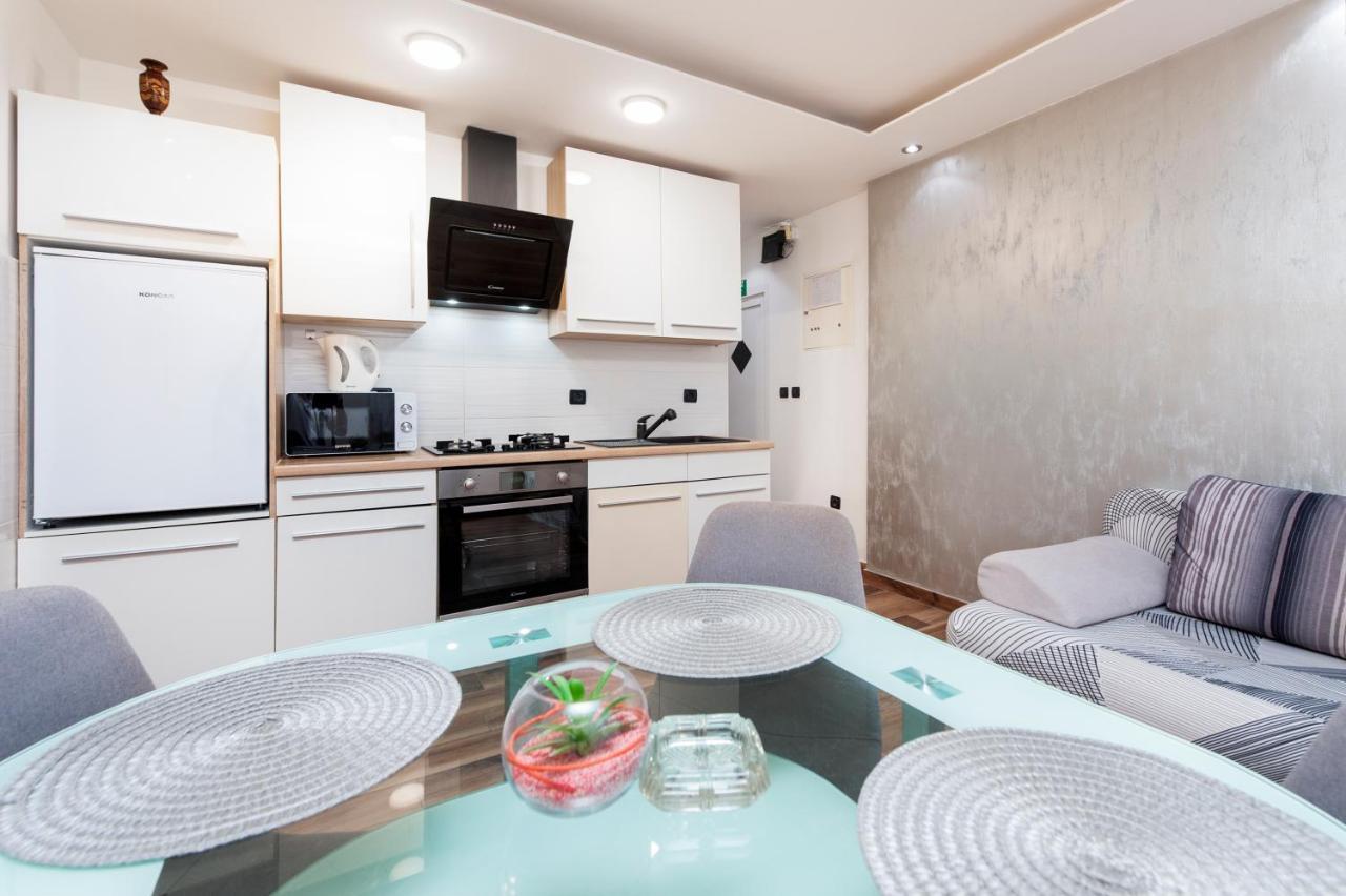 No&Ma Apartment Rovinj Exterior photo